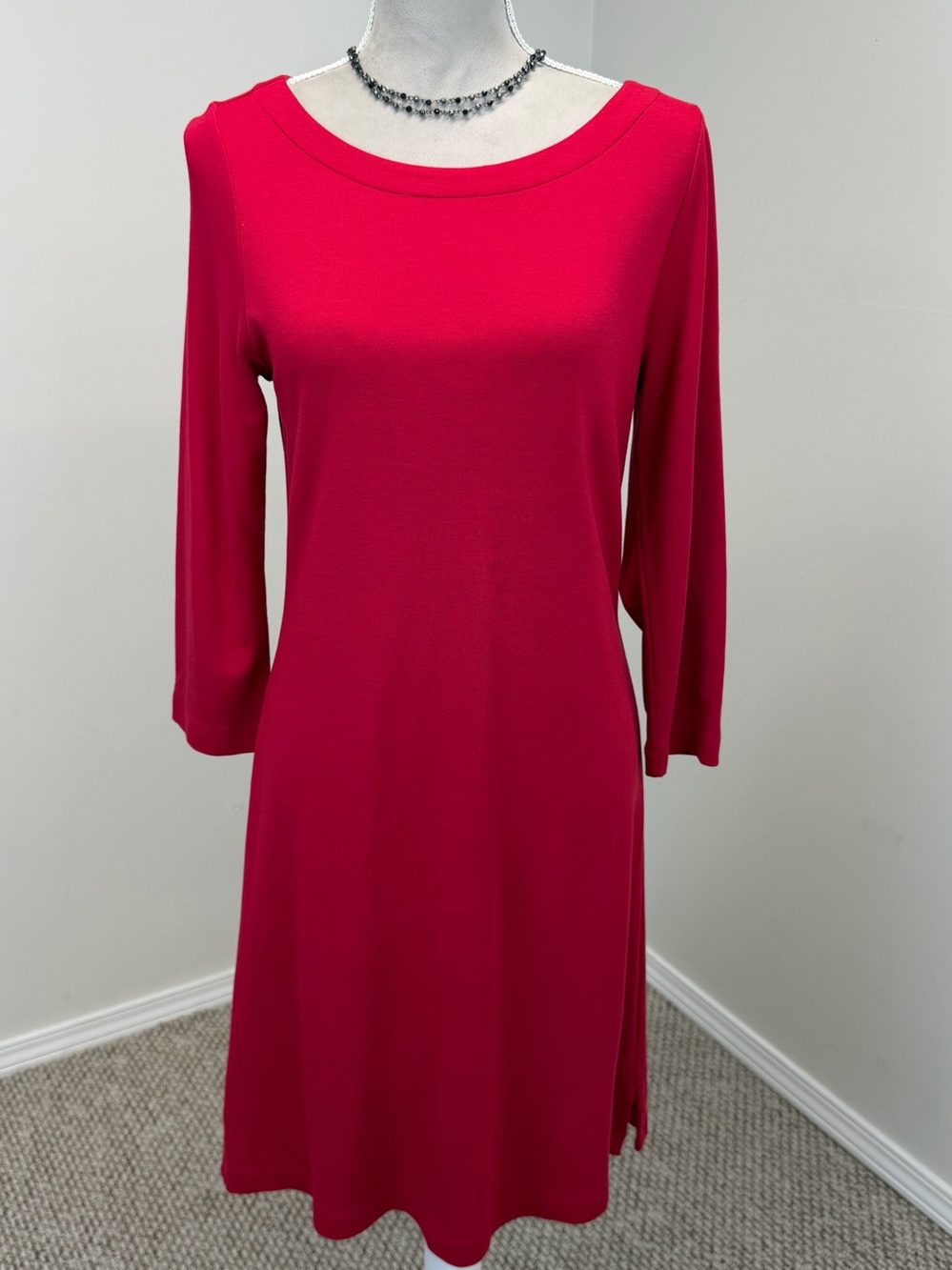 Tommy Bahama Red Drapey Ponte Dress S 3/4 Sleeve Scoop Neck Shift Preppy Travel